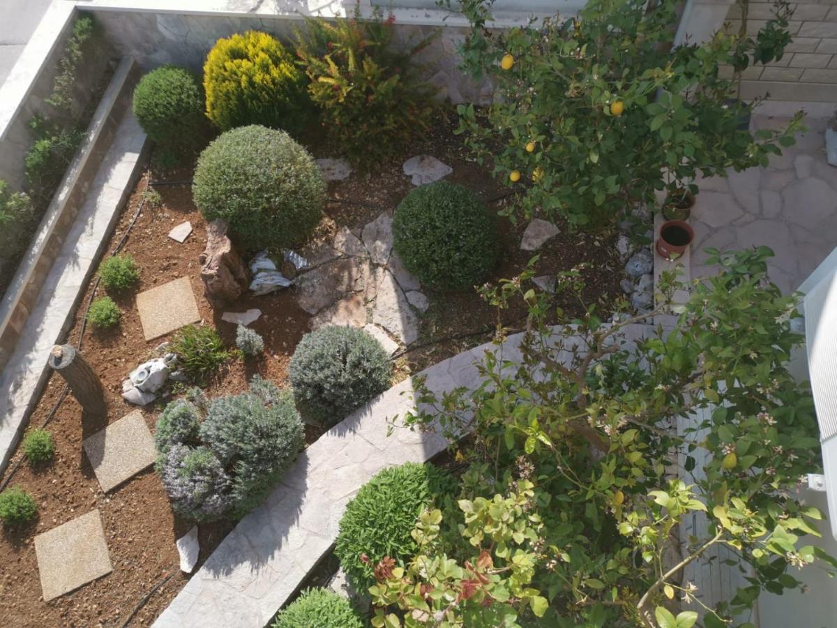 Apartments Benika Бол Екстериор снимка