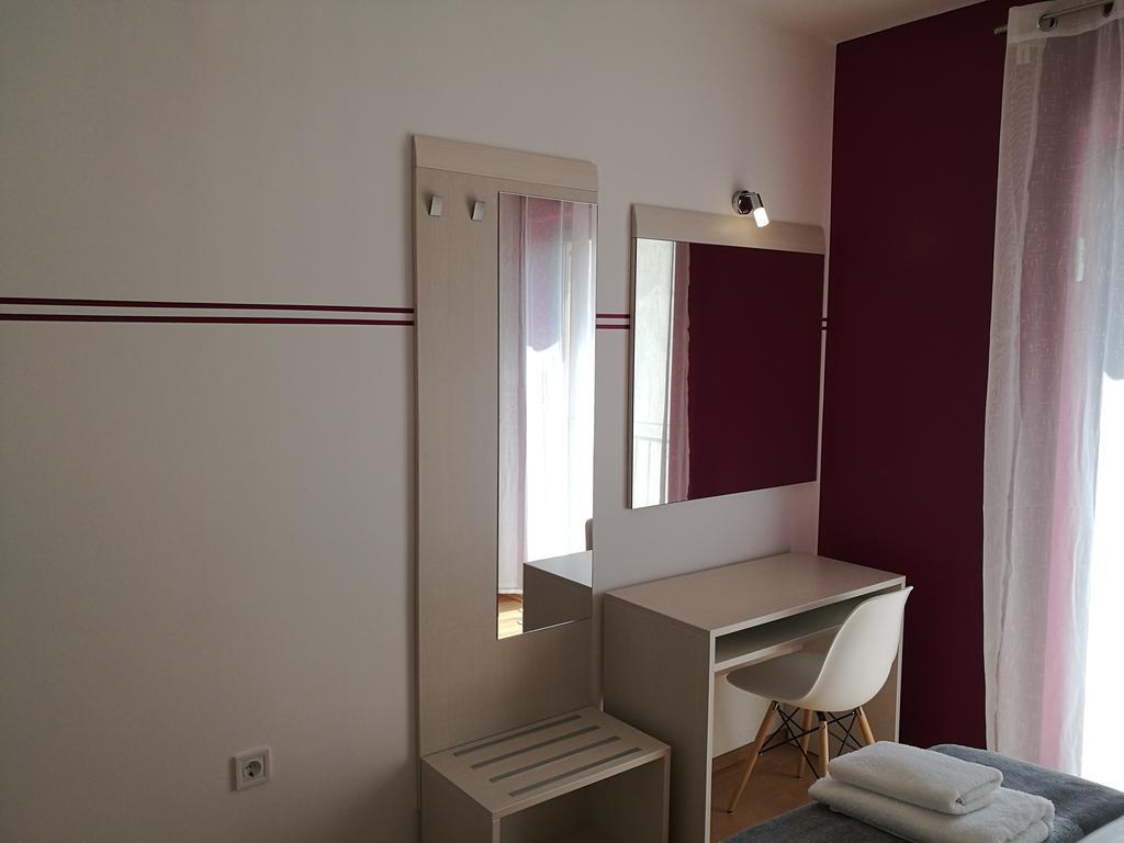 Apartments Benika Бол Екстериор снимка