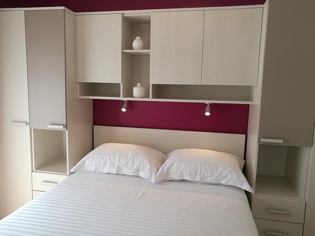 Apartments Benika Бол Екстериор снимка